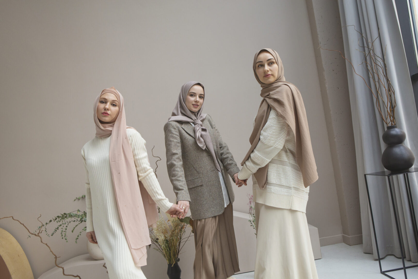 Fashion Muslimah 2026: Antara Kesederhanaan, Teknologi, dan Identitas Diri