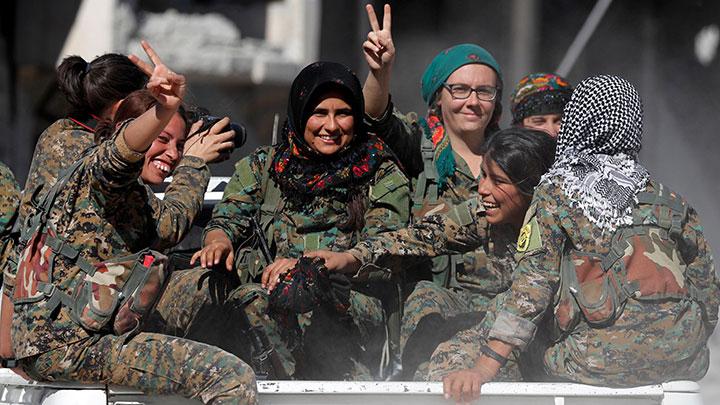 Perempuan dan Perang, Tubuh yang Bertahan, Hati yang Menyimpan Dunia